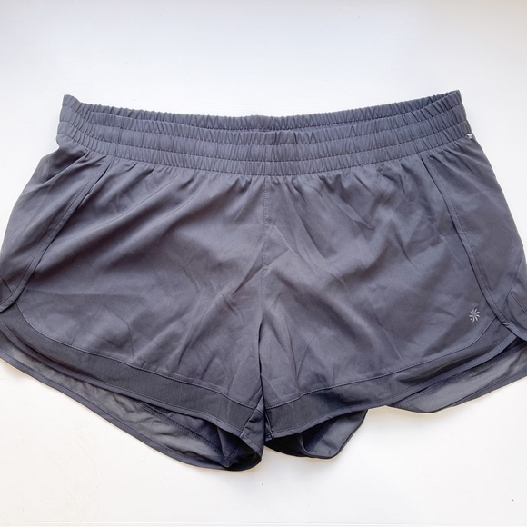 Athleta Mesh Racer Run Short 4" - Picture 5 of 8